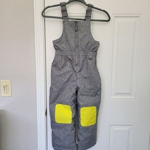 Rugged Bear Kids Snow Ski Bibs Unisex Gray Yellow Knee Pads Zip Up Size 5